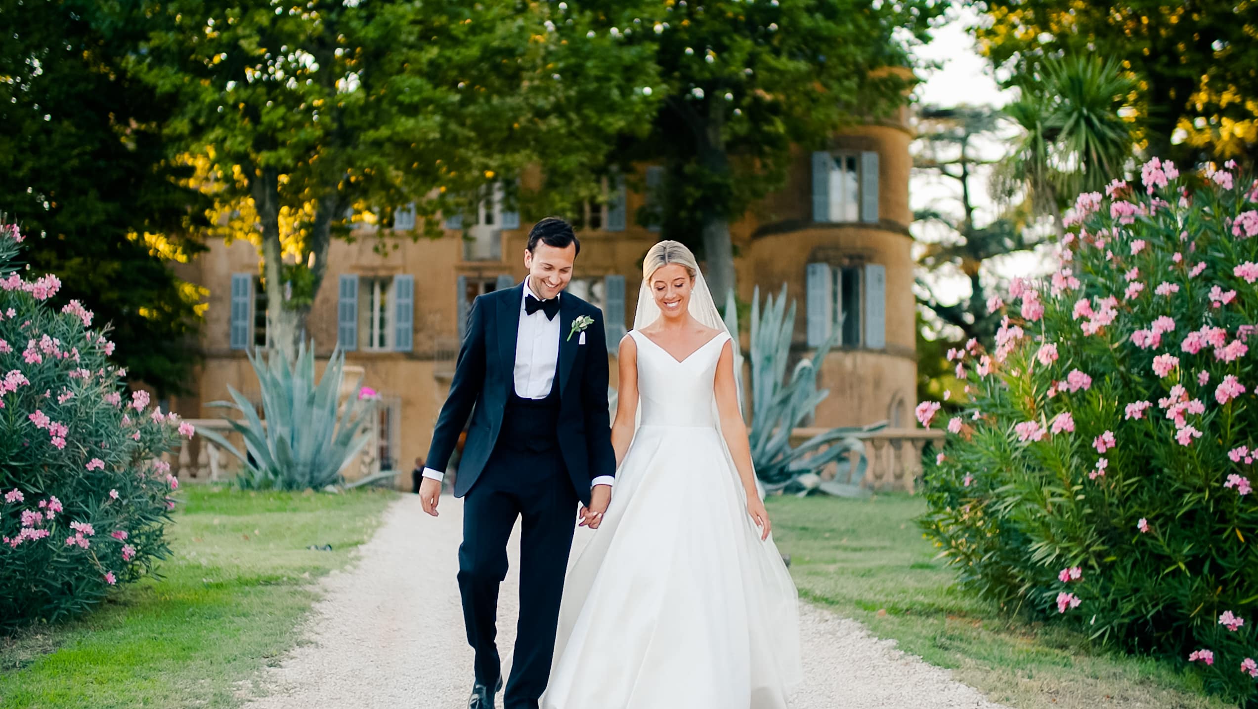 Wedding film Chateau de Robernier Provence by HD Moments
